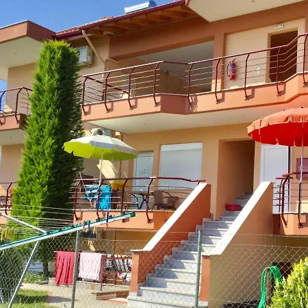 Apartment Helios Nea Vrasna